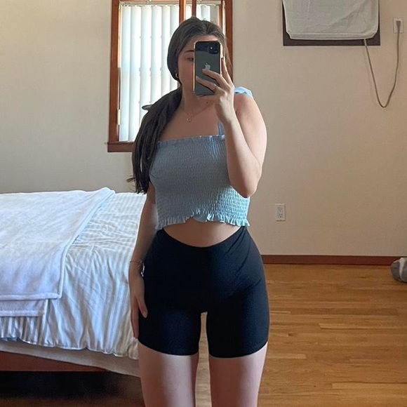 Blue ruched crop top with adjustable strap ties - Picture 1 of 2